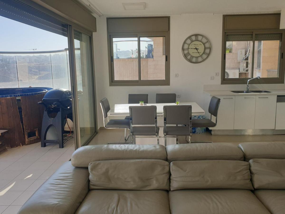 Luxury Exclusive Top Class Apartments Near The Sea With Pool Eilat Exterior photo