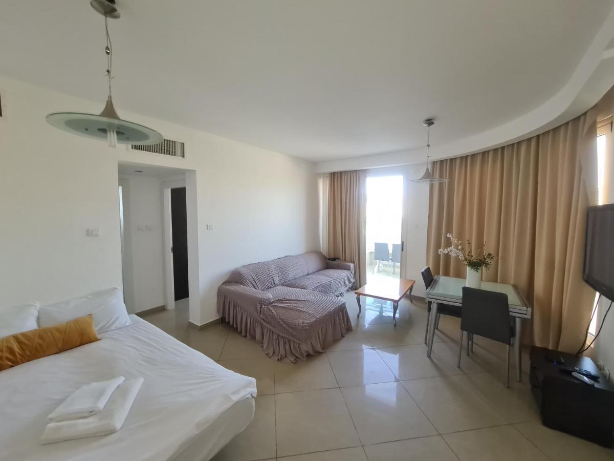 Luxury Exclusive Top Class Apartments Near The Sea With Pool Eilat Exterior photo